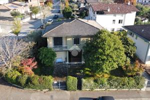 VILLA SINGOLA A CONCESIO