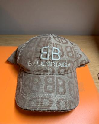 Cappellino balenciaga