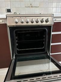 Fornello a gas e forno elettrico Tecnogas