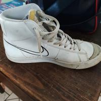 Nike blazer 42