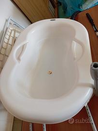 bagnetto e fasciatoio brevi 