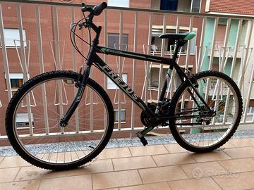 Bicicletta Sportiva