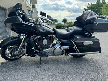 Moto harley davidson road glide c.v.o. ultra