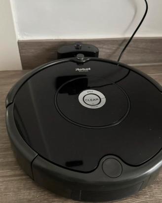 iRobot Roomba 606 | Pari al Nuovo + Kit Ricambi