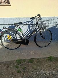 BICI NERA DA DONNA