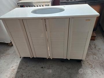 mobiletto bagno piano in marmo