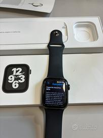 Apple Watch SE (1ª gen.) (GPS, 40mm)