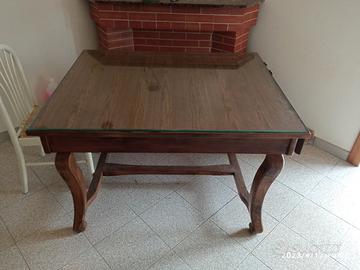 cassettone+ tavolo e appendiabiti 