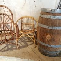 botte sedie e cestino 