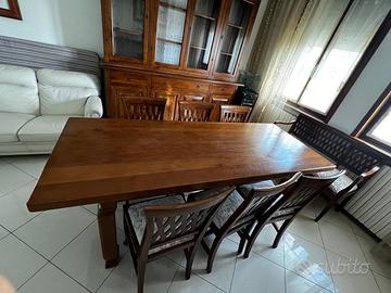 Sala da pranzo in vero legno