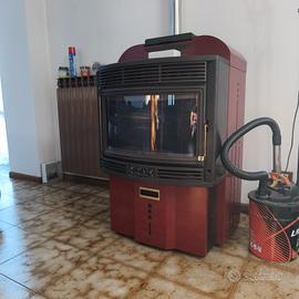 stufa pellet e legna 11w