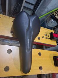 Sella MTB BTWIN Ergo Fit System nuova mai usata