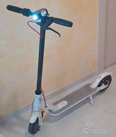 monopattino xiaomi m365 (SCAMB)