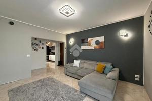 3 LOCALI A CARBONERA