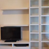 porta TV con vetrinetta ikea