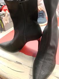 stivaletto Stradivarius
