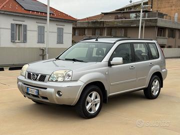 Nissan X-trail 4x4 con ridotte 2.2 disel
