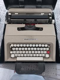 macchina da scrivere 