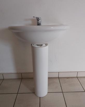 lavandino bagno più bidet 