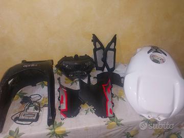 Aprilia rsv 1000  del 2001