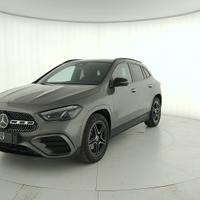 MERCEDES-BENZ GLA 200 d Automatic 4MATIC