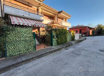 Appartamento con ingresso indipendente e giardino