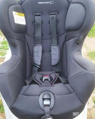 Seggiolino auto bebè confort iseos plus.