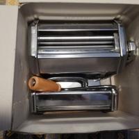 MACCHINA PER TIRARE LA PASTA MARCA IMPERIA