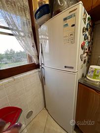 Frigorifero Sharp no frost