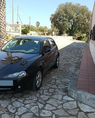 Alfa Romeo 146