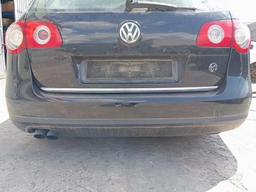 Paraurti posteriore Volkswagen Passat anno 2007
