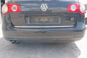 Paraurti posteriore Volkswagen Passat anno 2007