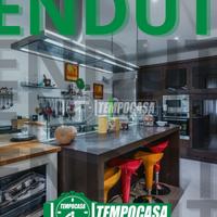 AMPIO 4 LOCALI COMPLETAMENTE RISTRUTTURATO