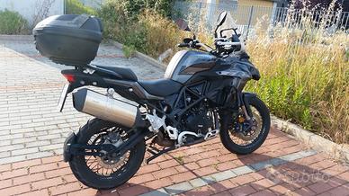 trk 502 x benelli 2020