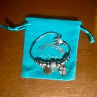 Bracciale charm quadrifoglio
