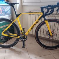 canyon inflite CF SLX ciclocross 