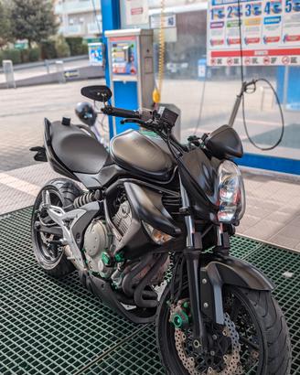 Kawasaki ER-6N 2007 – 22.887 km