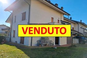 Cervignano ampia villa accostata