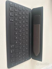 Apple Smart Keyboard Folio