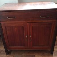 mobile antico due ante fatto a mano primo 1900