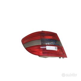 STOP FANALE POSTERIORE SINISTRO MERCEDES Classe B