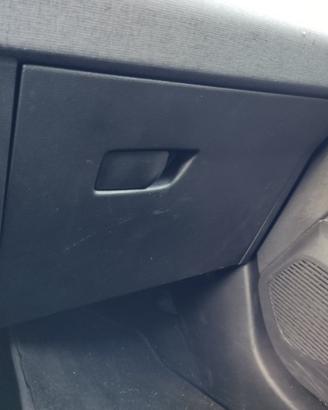 Cassetto portaoggetti RENAULT CLIO del 2024