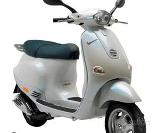 Vespa ET4 125 cc immatricolata agosto 1999