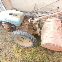 Motocoltivatore con fresa