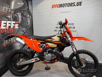 Ktm 300 EXC TPI 2018 "tua a 94 euro al mese"