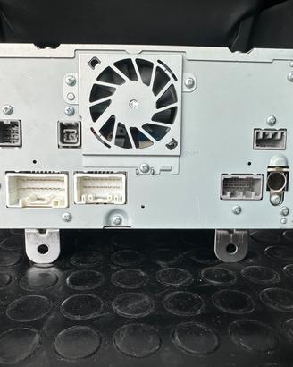 Autoradio Mitsubishi Pajero 2018