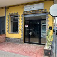 Locale commerciale ampio e luminoso