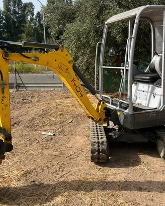Miniescavatore waker neuson 17 quintali