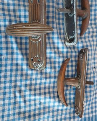 maniglie in ottone per finestre