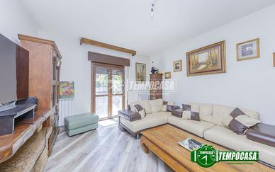 Villa a Trivolzio Via Mocchi 5 locali